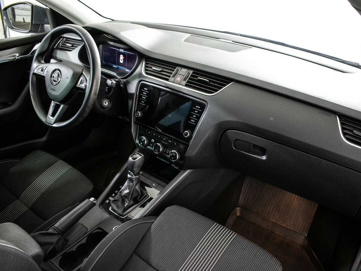 Skoda Octavia б/у, 2019, Роботизированная. Фото: #4