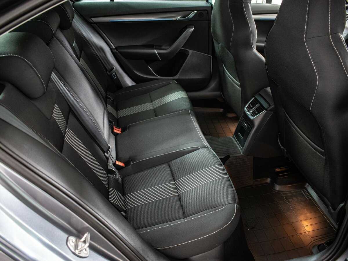 Skoda Octavia б/у, 2019, Роботизированная. Фото: #5