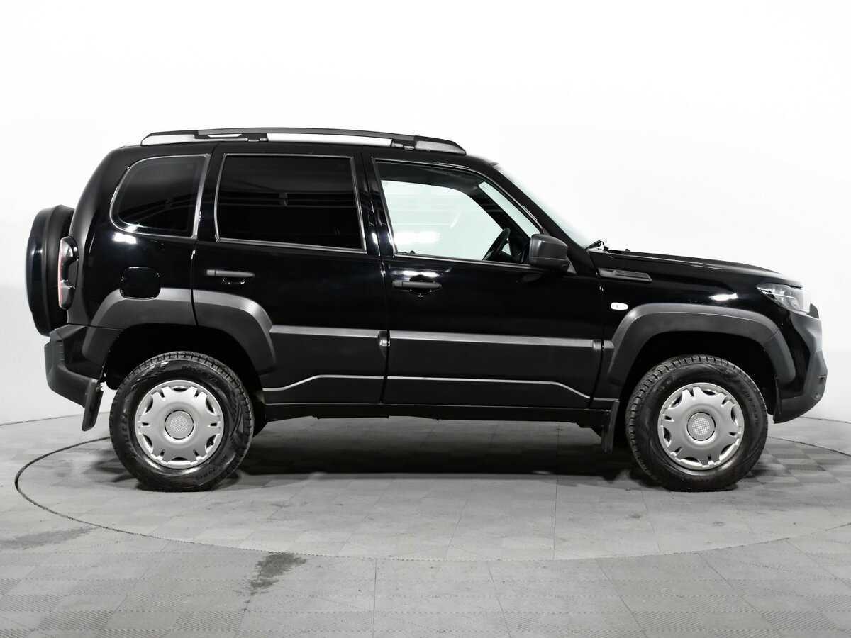 Lada (ВАЗ) Niva б/у, 2023, Механическая. Фото: #3