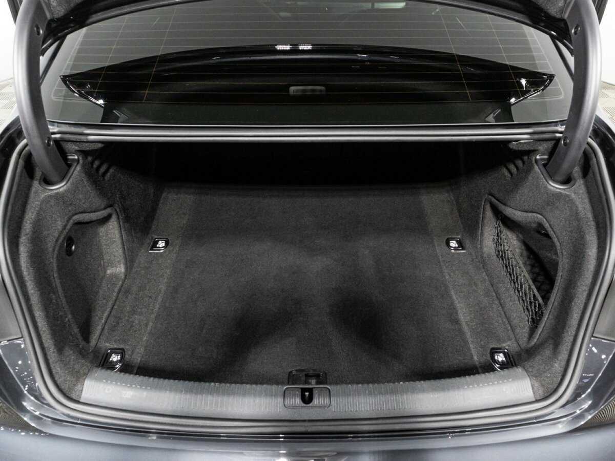 Audi A4 б/у, 2017, Роботизированная. Фото: #14