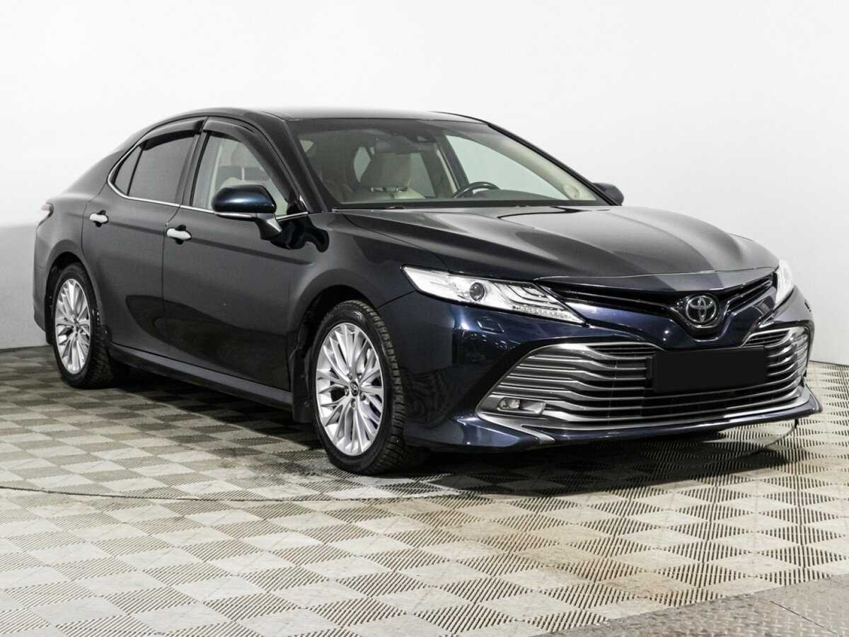 Toyota Camry б/у, 2018, Автоматическая. Фото: #2