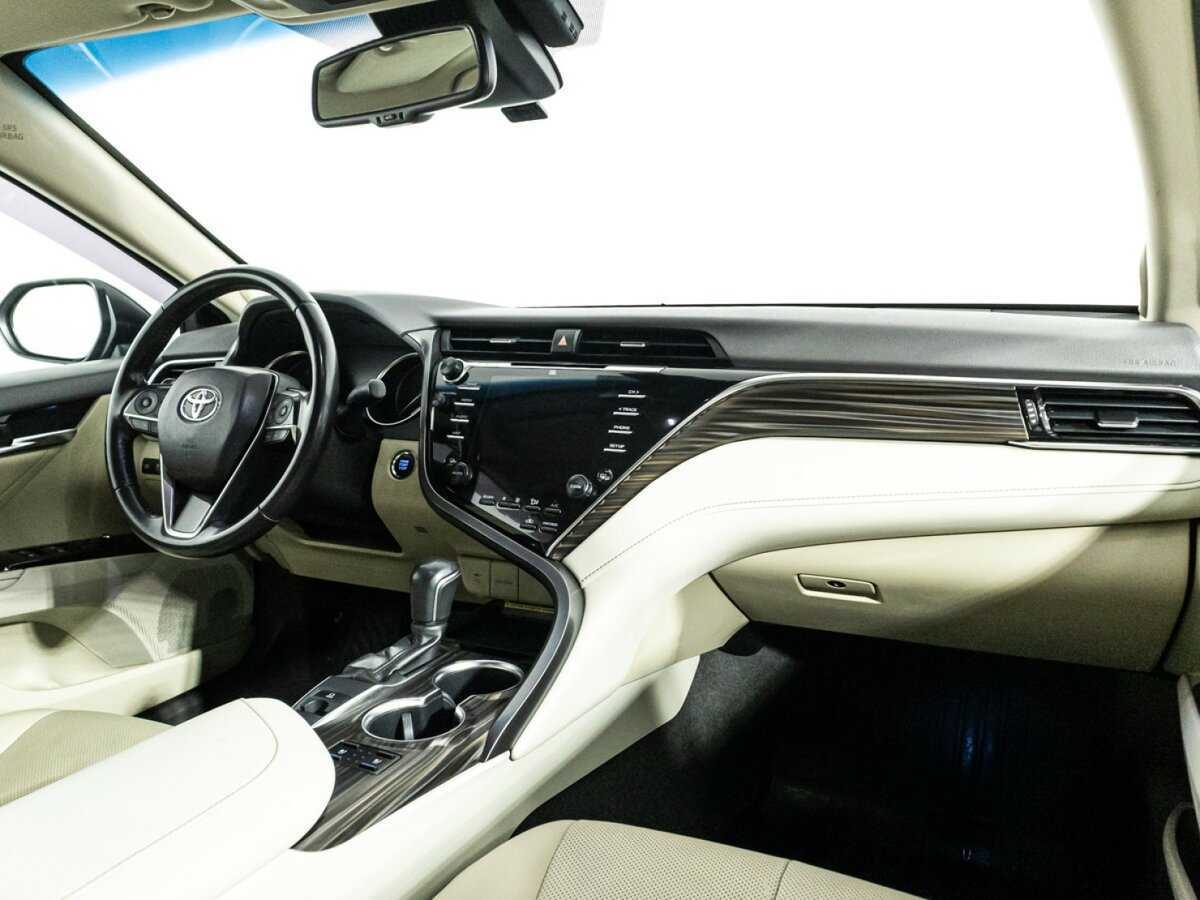 Toyota Camry б/у, 2018, Автоматическая. Фото: #8