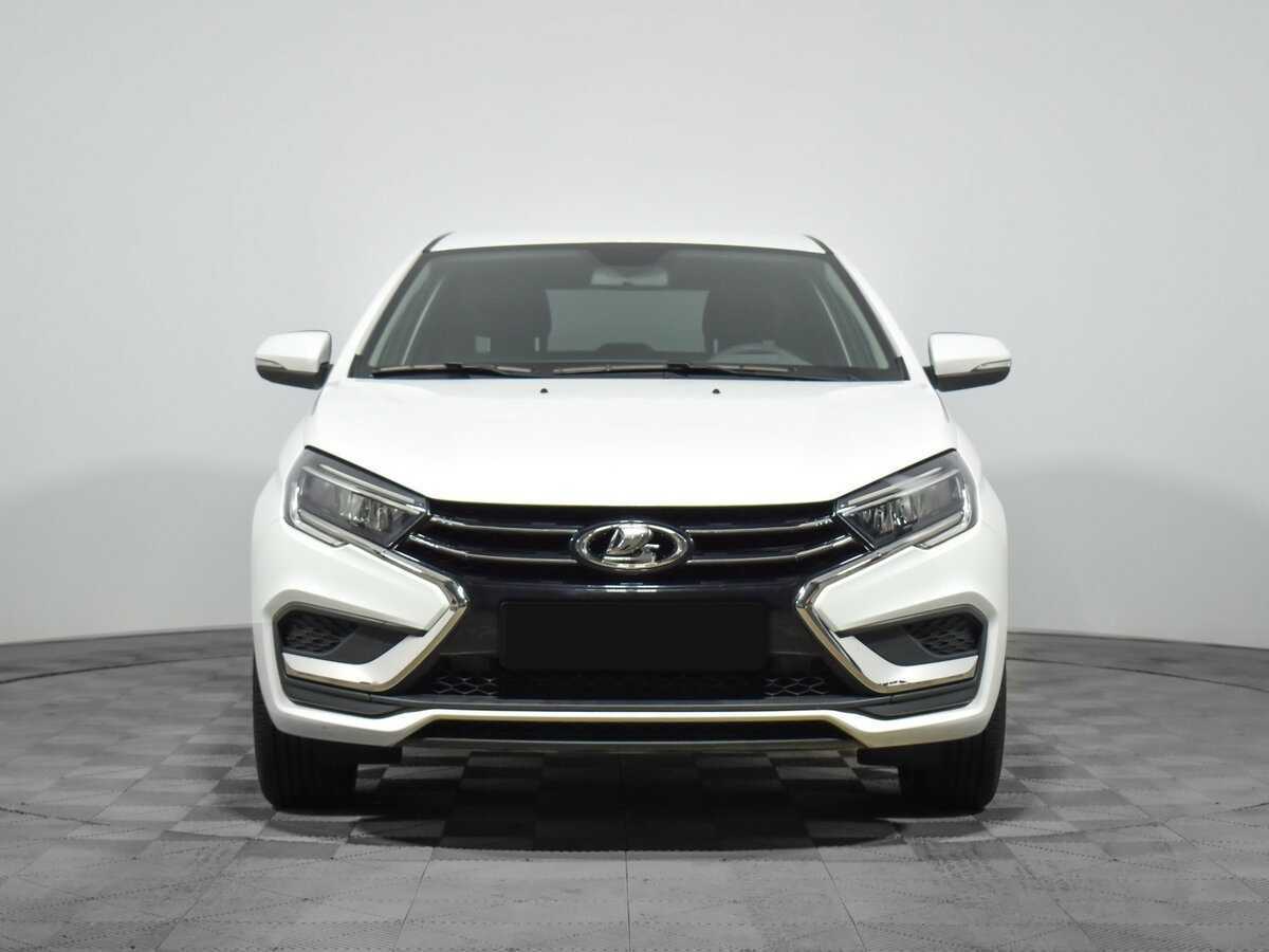 Lada (ВАЗ) Vesta б/у, 2023, Механическая. Фото: #1