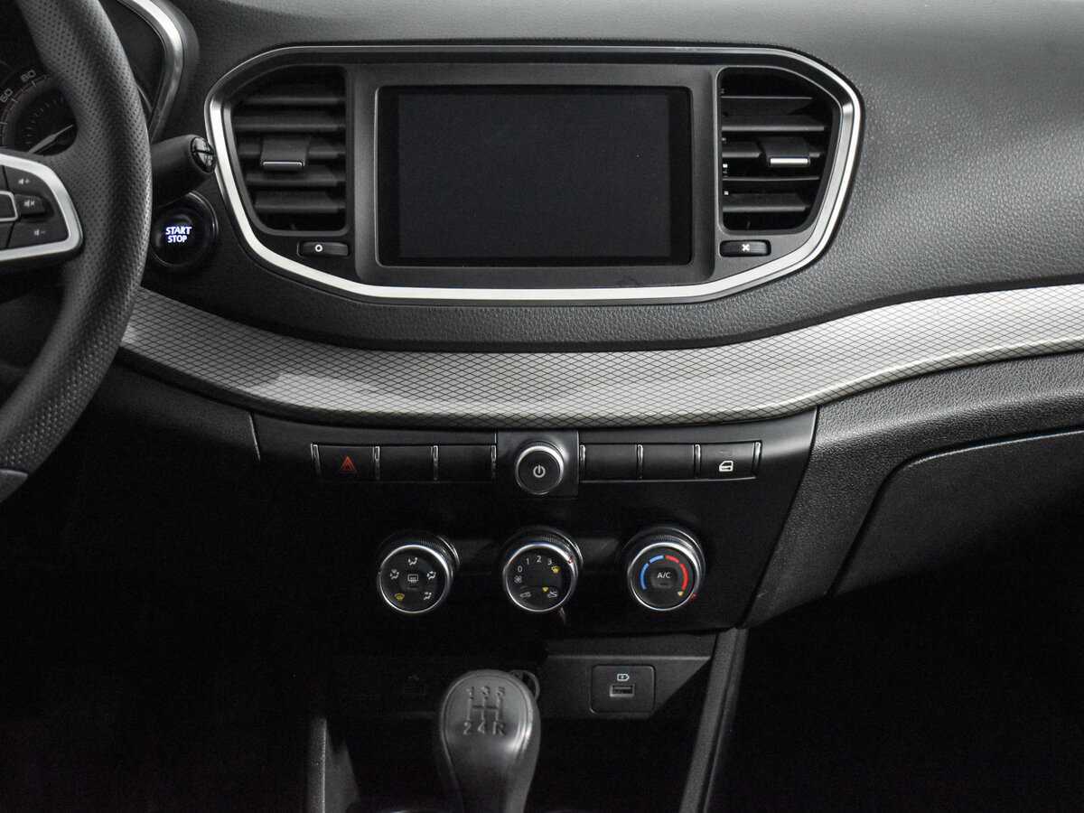 Lada (ВАЗ) Vesta б/у, 2023, Механическая. Фото: #13