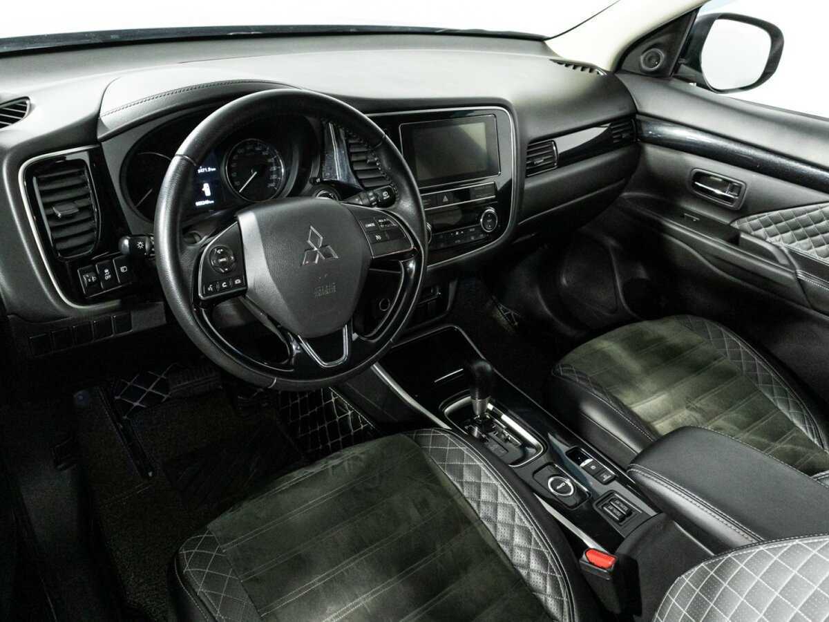 Mitsubishi Outlander б/у, 2019, Вариатор. Фото: #10