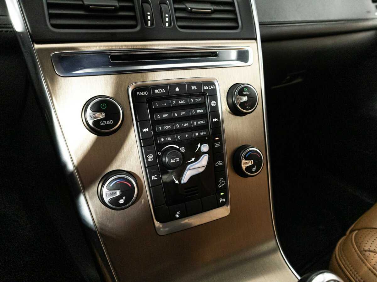 Volvo XC60 б/у, 2014, Автоматическая. Фото: #17