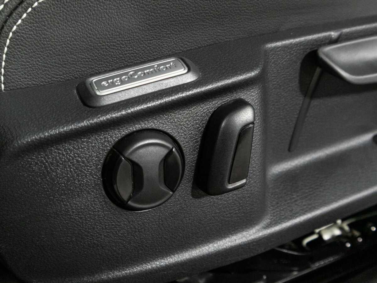 Volkswagen Passat б/у, 2020, Роботизированная. Фото: #15