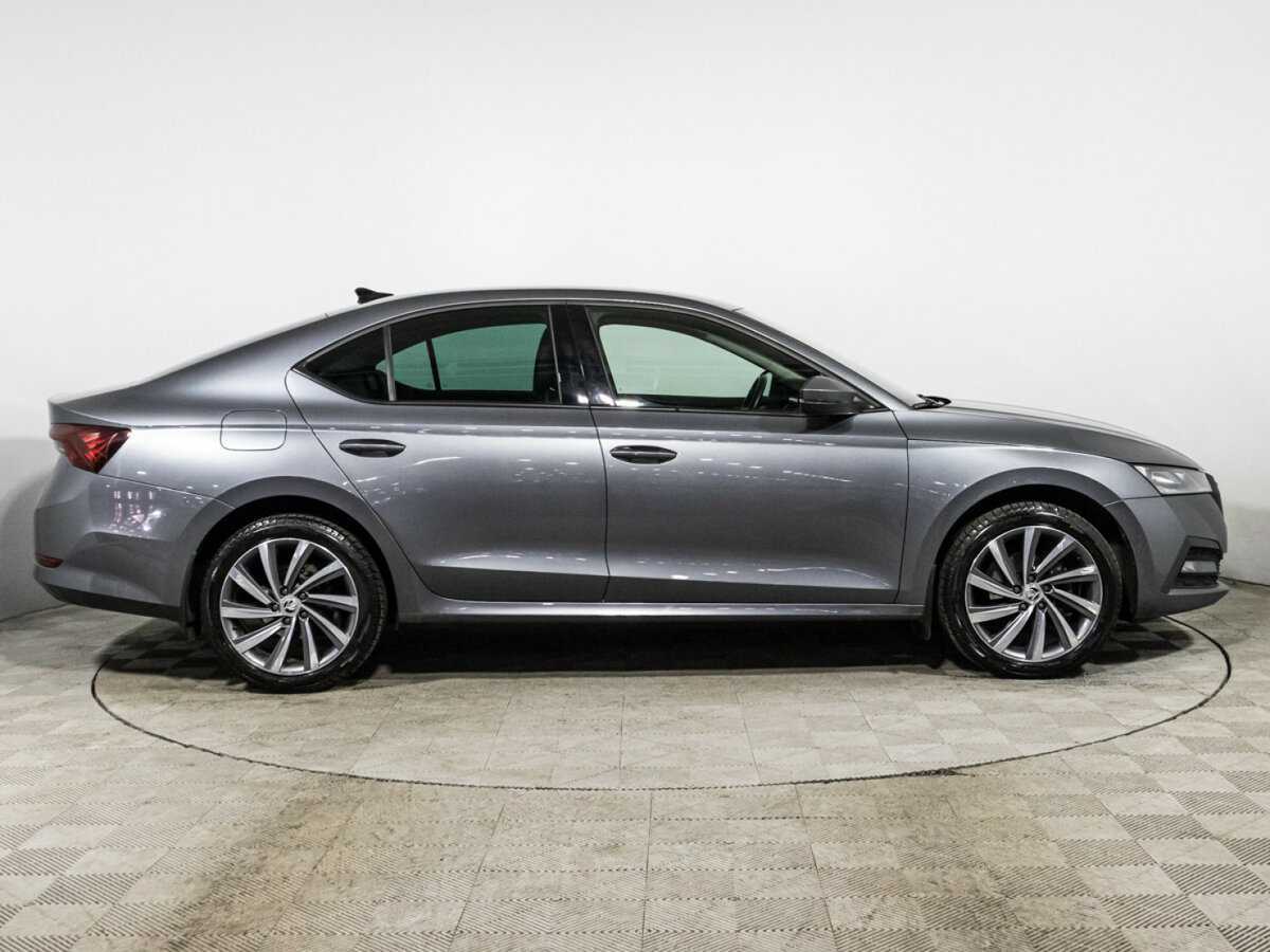 Skoda Octavia б/у, 2021, Автоматическая. Фото: #3