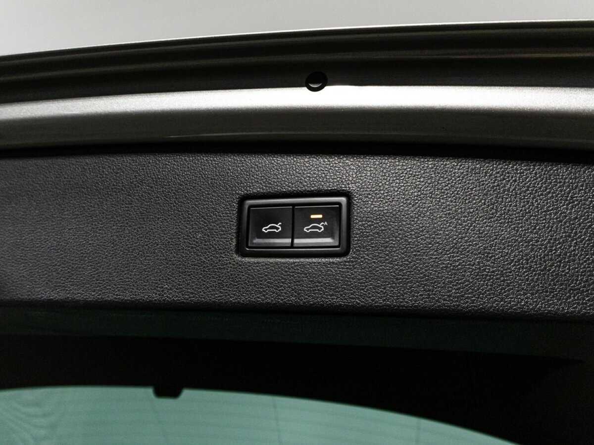 Volkswagen Tiguan б/у, 2018, Роботизированная. Фото: #15