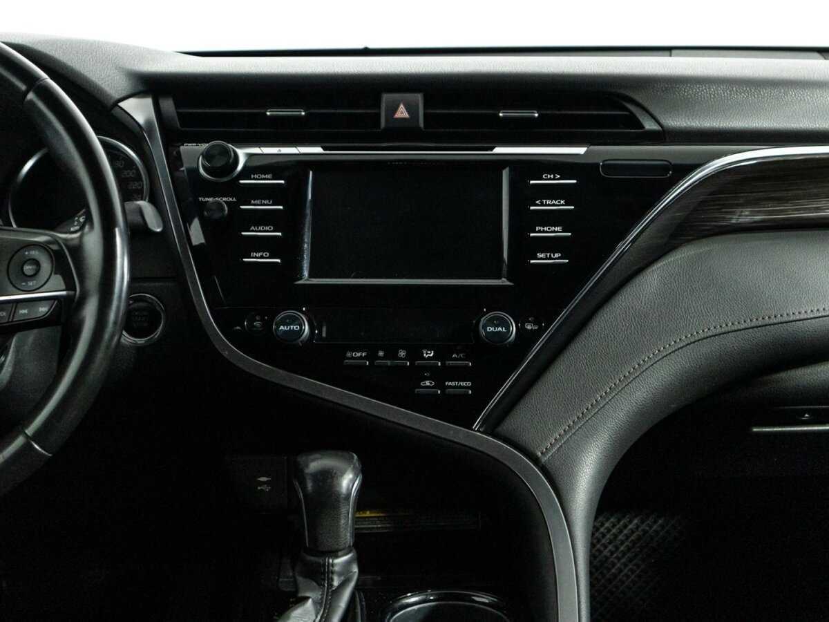 Toyota Camry б/у, 2020, Автоматическая. Фото: #13