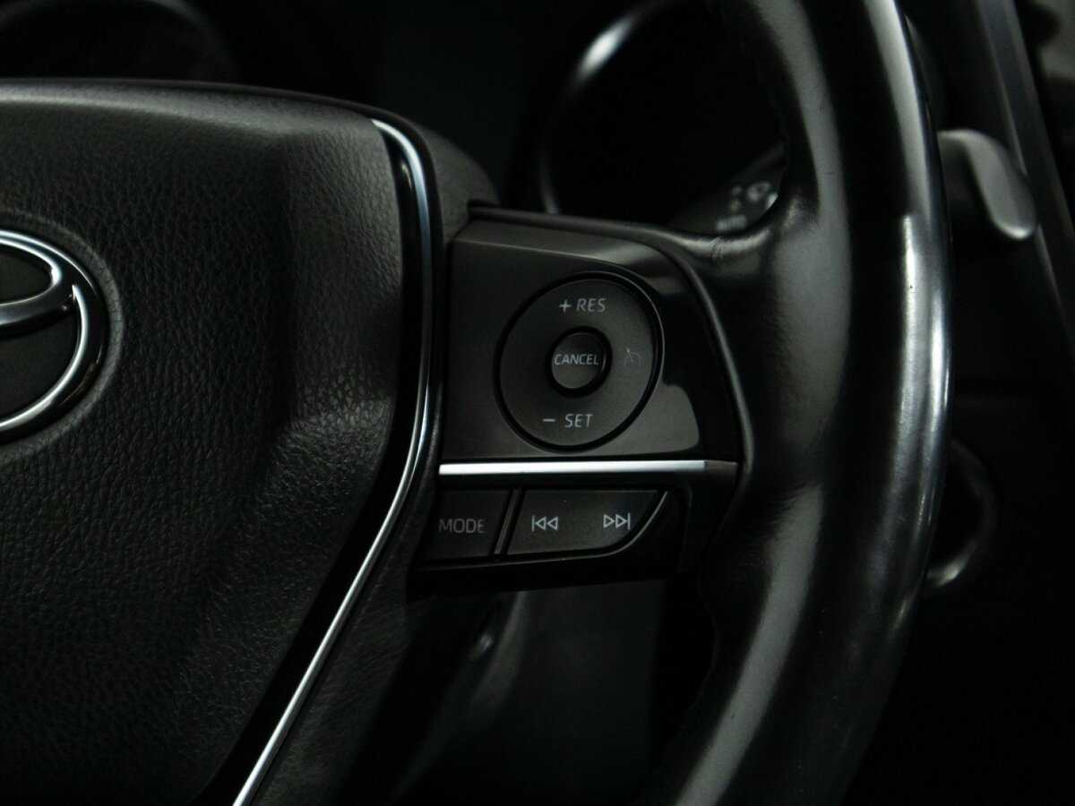 Toyota Camry б/у, 2020, Автоматическая. Фото: #18