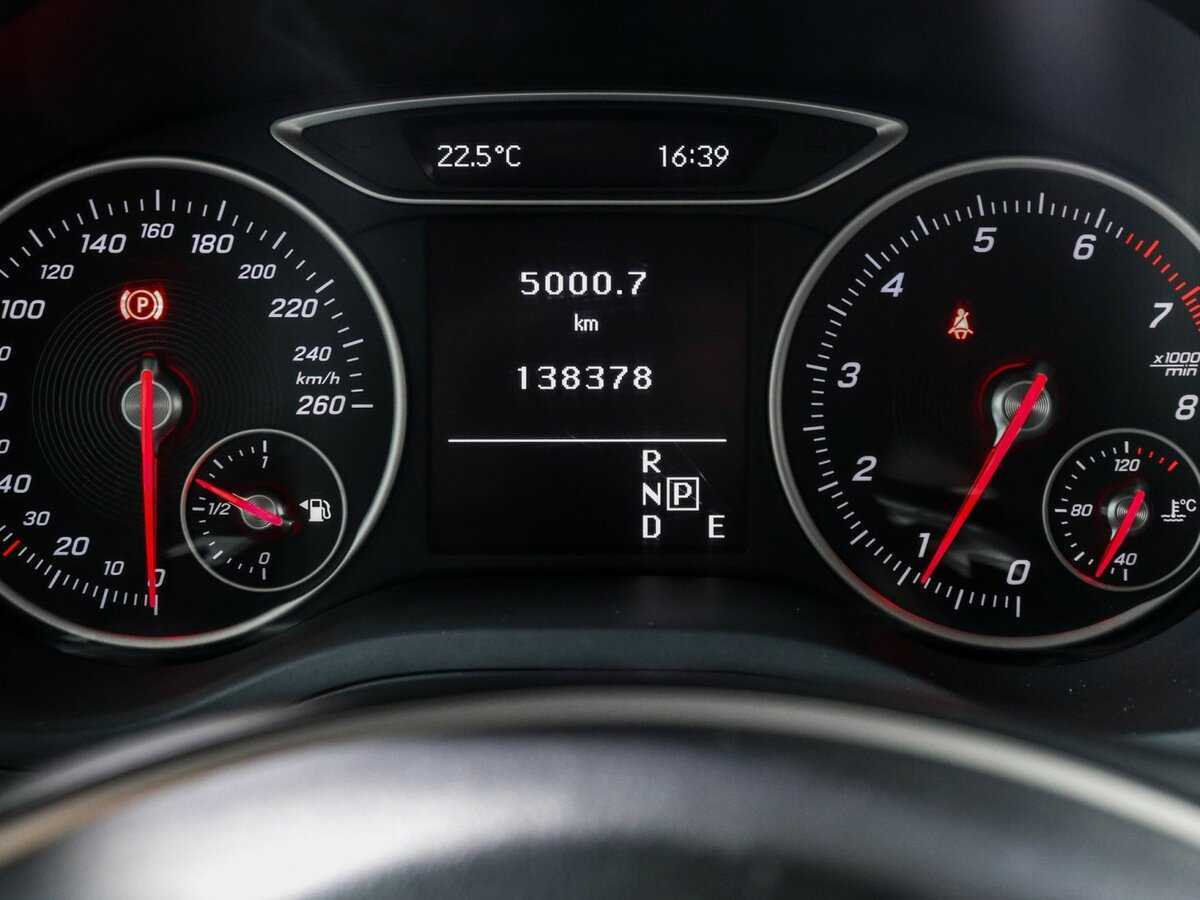 Mercedes-Benz B-Класс б/у, 2015, Роботизированная. Фото: #7