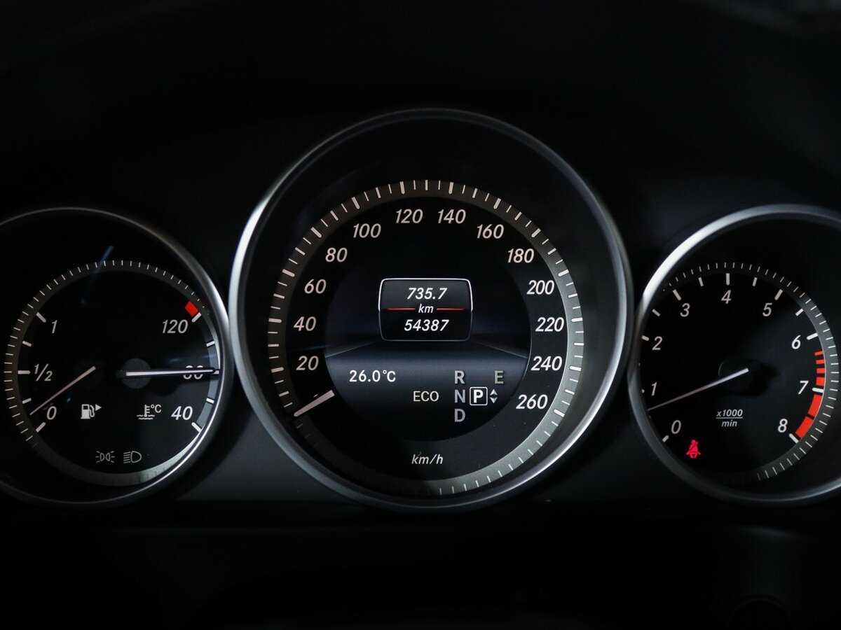 Mercedes-Benz E-Класс б/у, 2015, Автоматическая. Фото: #10