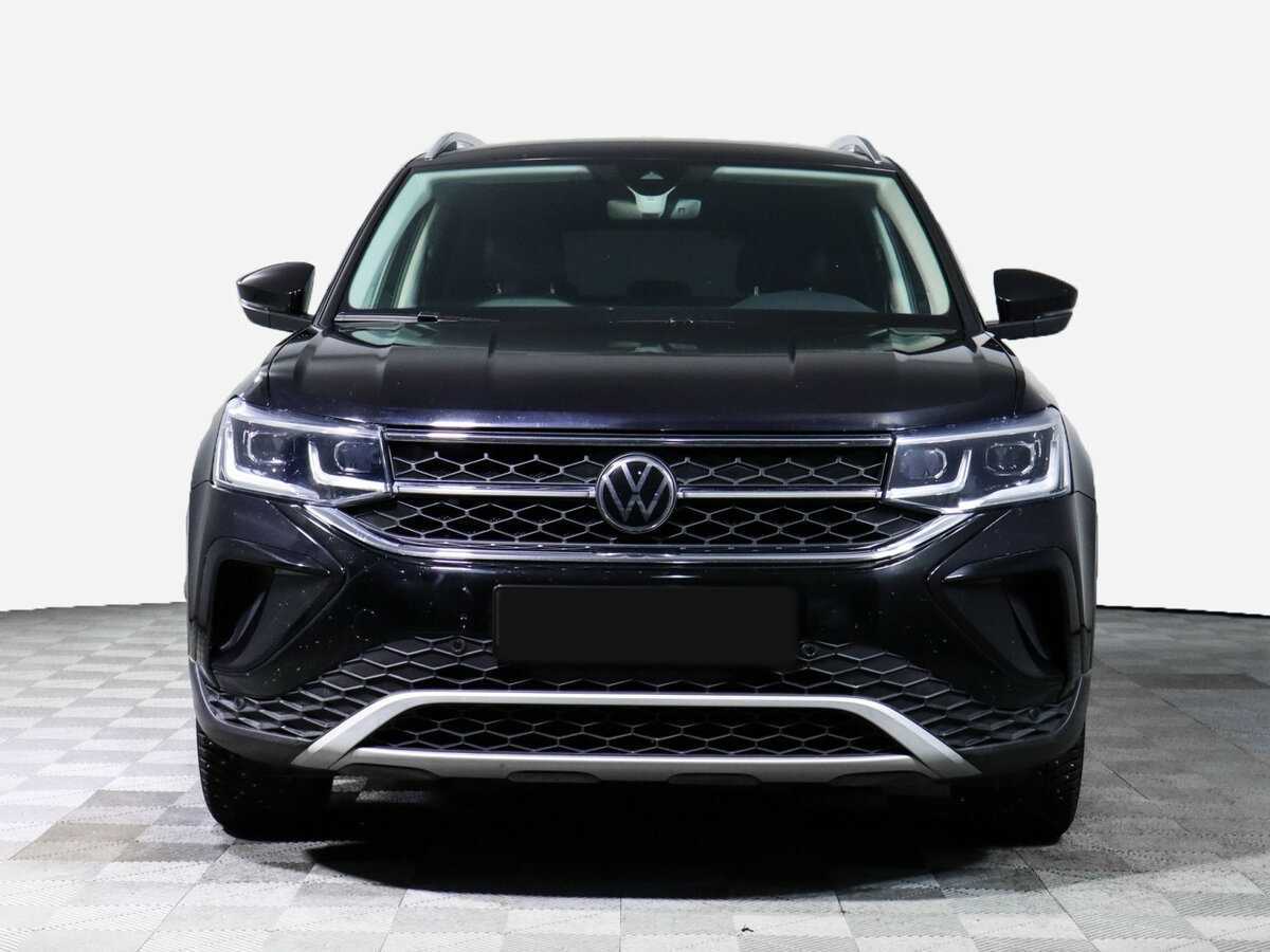 Volkswagen Taos б/у, 2021, Автоматическая. Фото: #1