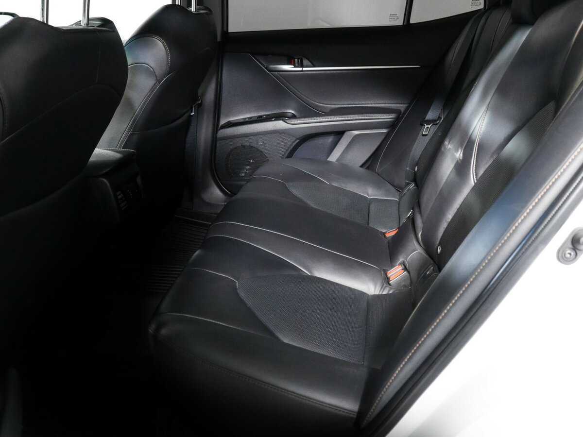 Toyota Camry б/у, 2019, Автоматическая. Фото: #6