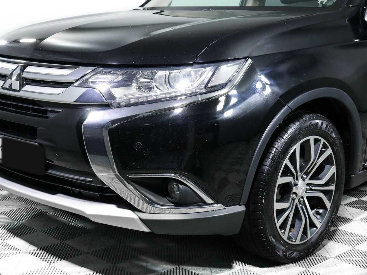 Mitsubishi Outlander б/у, 2018, Вариатор. Фото: #13
