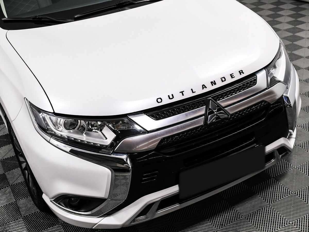 Mitsubishi Outlander б/у, 2022, Вариатор. Фото: #14
