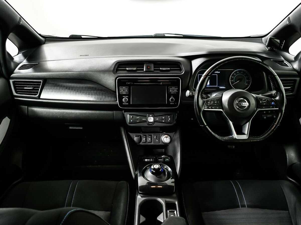 Nissan Leaf б/у, 2017, Автоматическая. Фото: #9