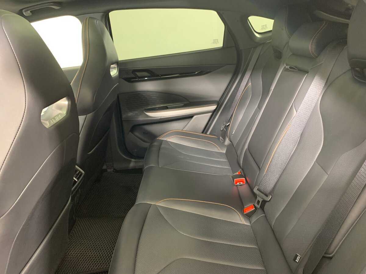 Changan UNI-V б/у, 2024, Роботизированная. Фото: #19