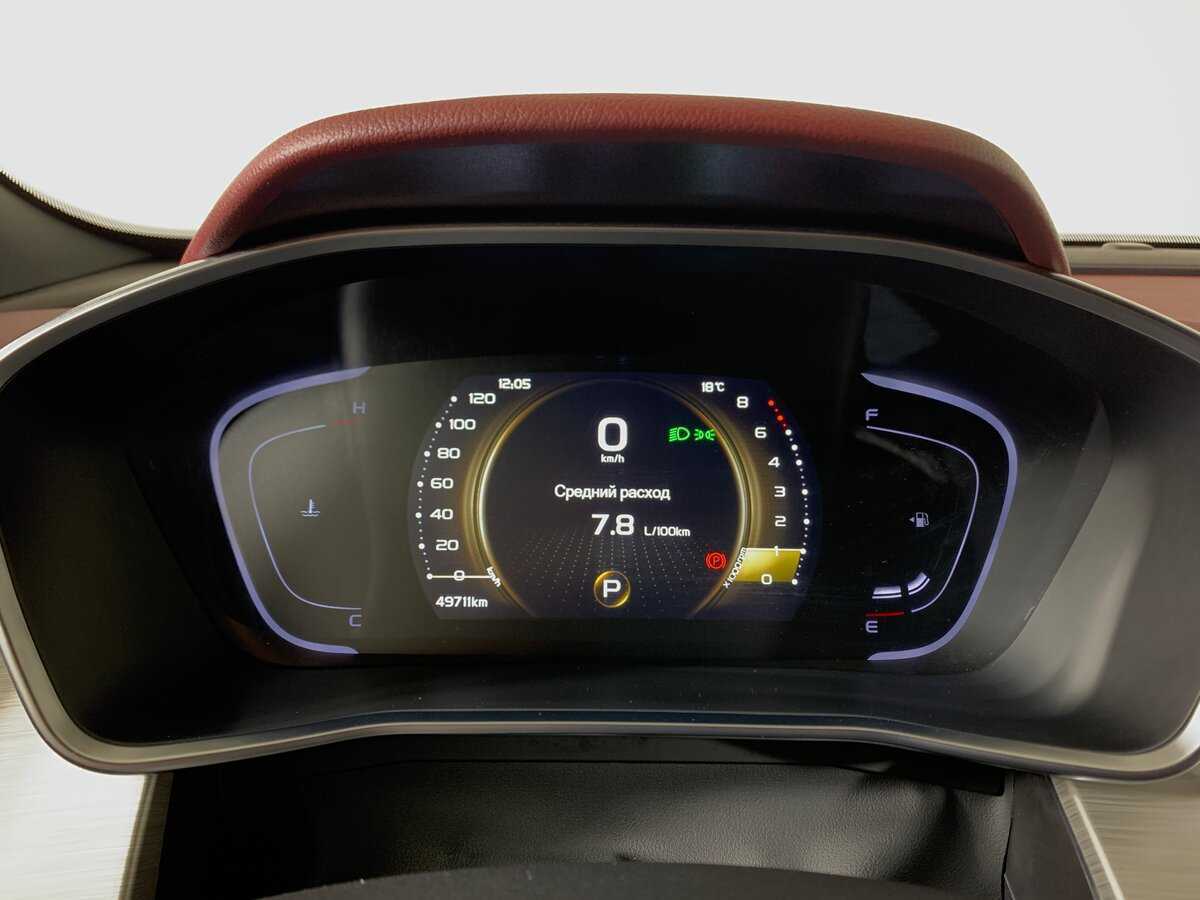 Geely Coolray б/у, 2023, Роботизированная. Фото: #13