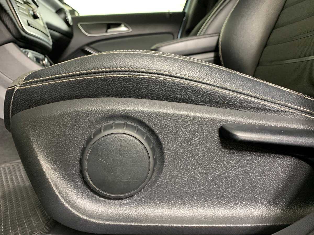 Mercedes-Benz A-Класс б/у, 2013, Роботизированная. Фото: #15