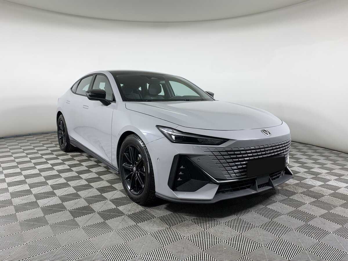 Changan UNI-V б/у, 2023, Роботизированная. Фото: #2