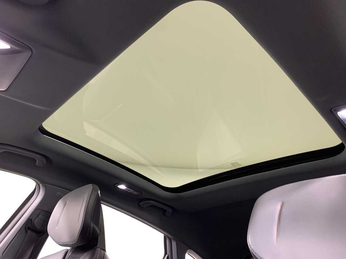 Changan UNI-V б/у, 2023, Роботизированная. Фото: #18