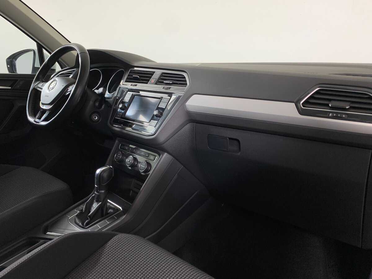 Volkswagen Tiguan б/у, 2018, Роботизированная. Фото: #13