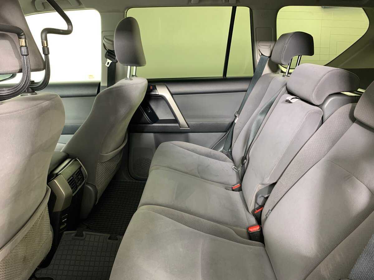 Toyota Land Cruiser Prado б/у, 2012, Автоматическая. Фото: #15