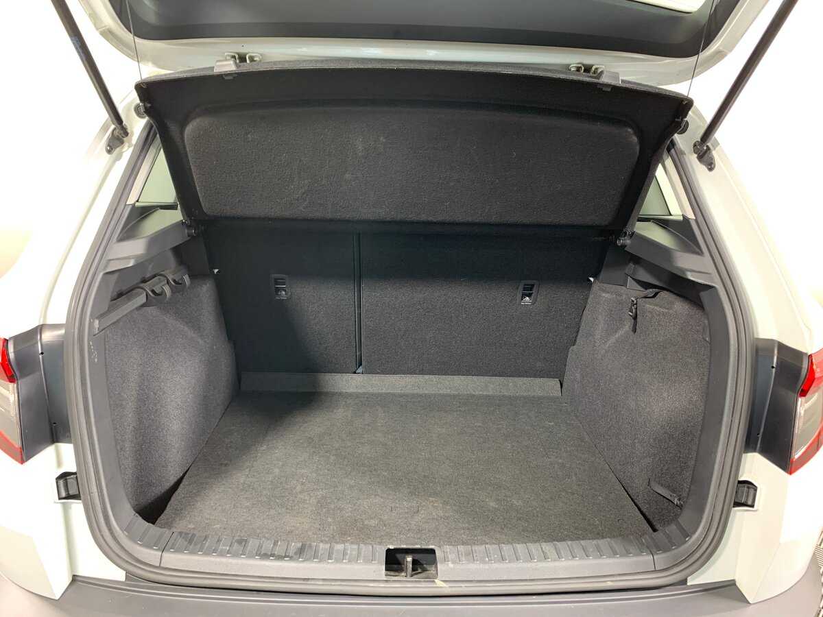 Skoda Karoq б/у, 2020, Автоматическая. Фото: #19