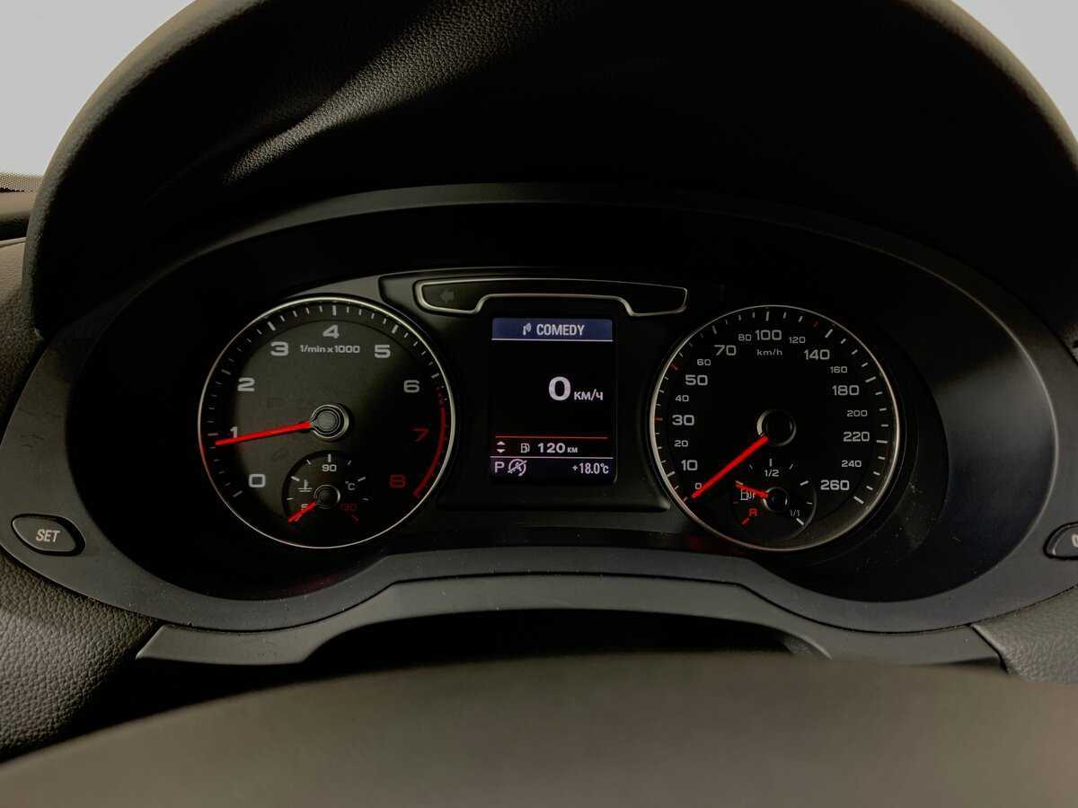 Audi Q3 б/у, 2013, Роботизированная. Фото: #14