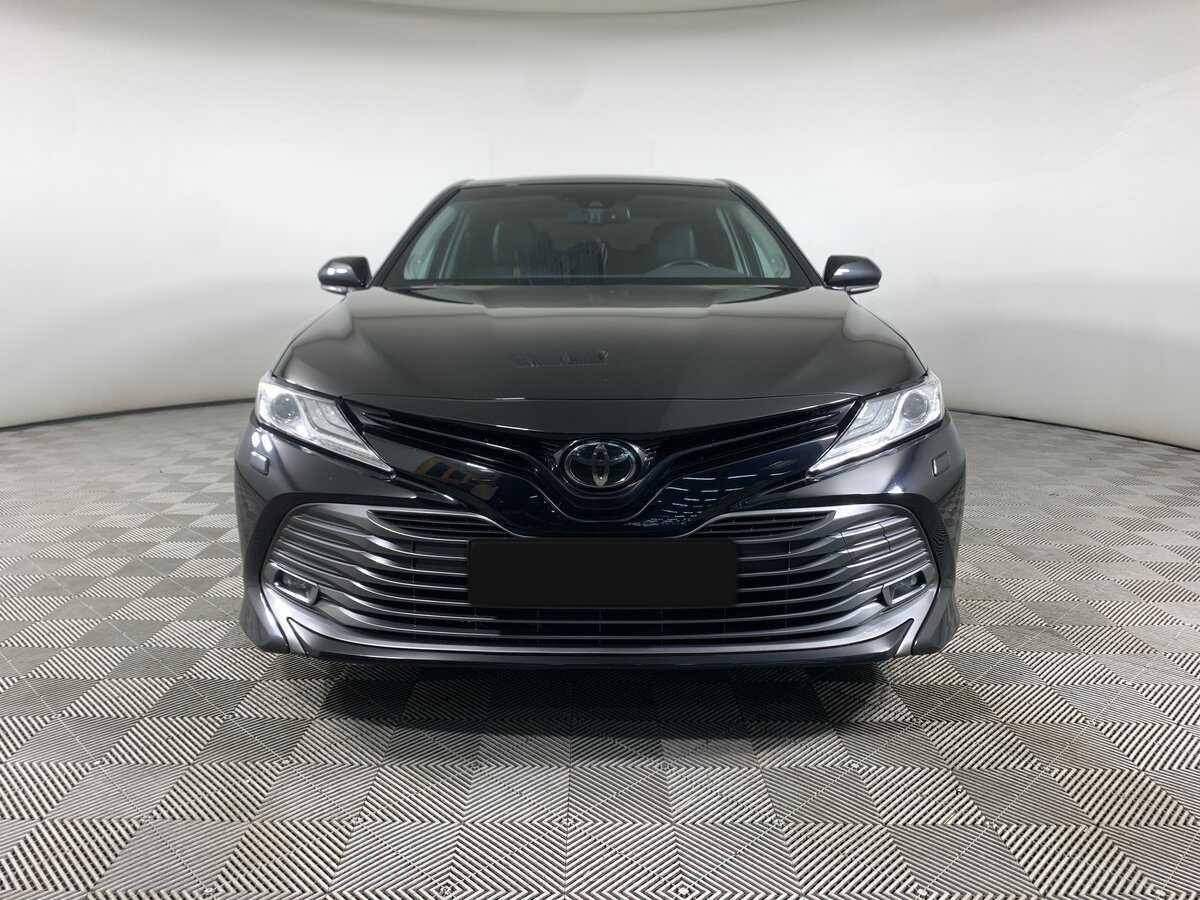 Toyota Camry б/у, 2020, Автоматическая. Фото: #1
