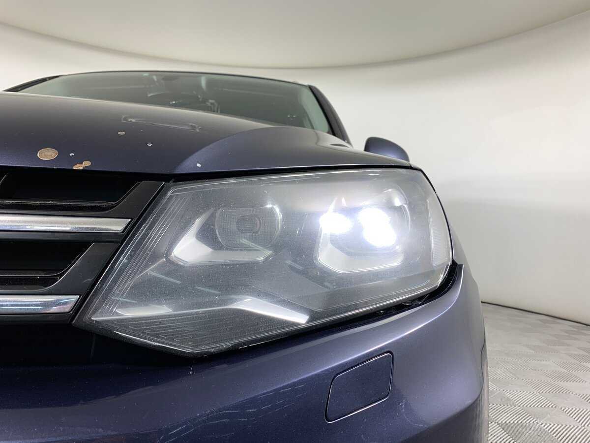 Volkswagen Touareg б/у, 2013, Автоматическая. Фото: #9