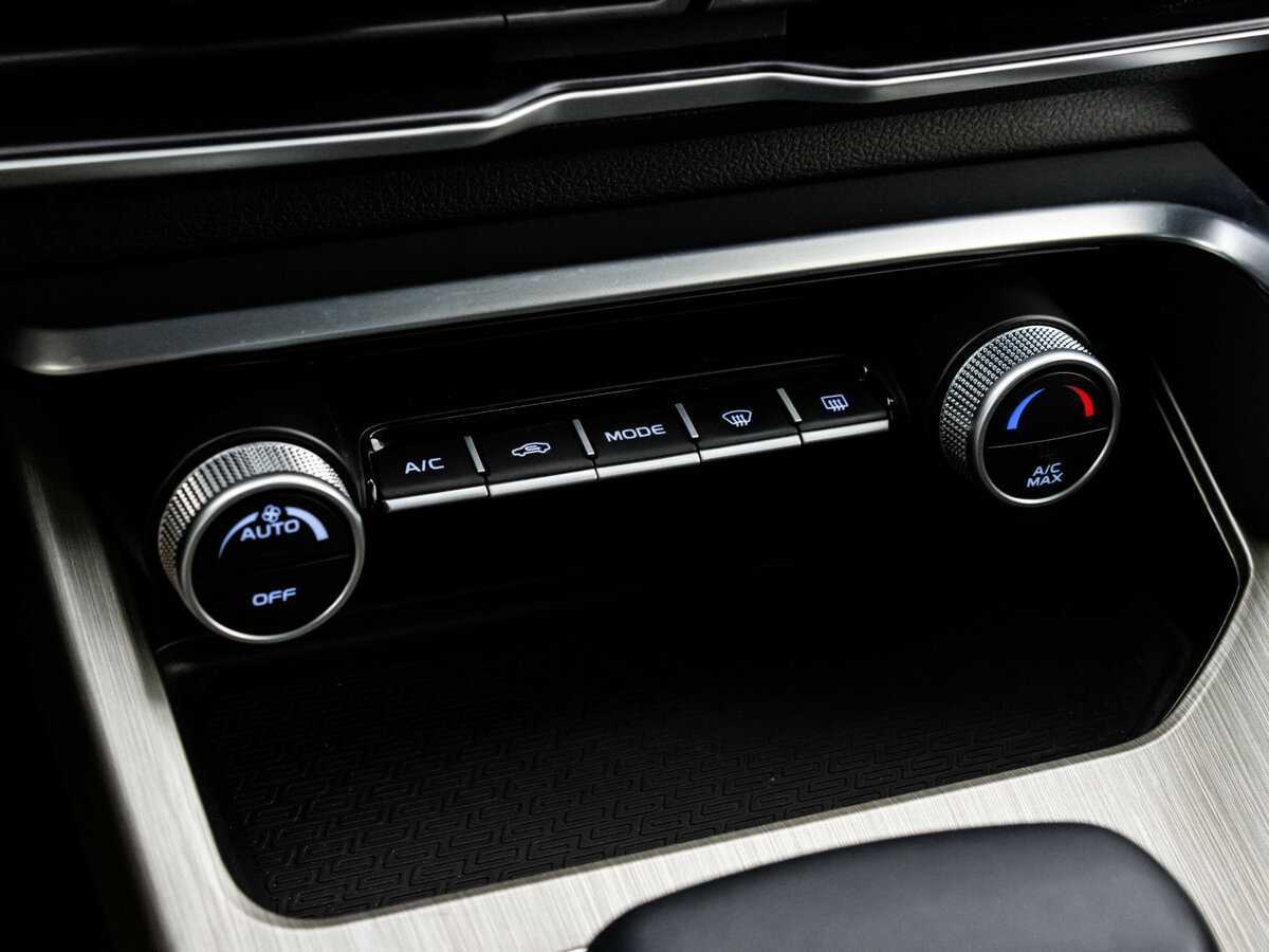 Geely Coolray б/у, 2023, Роботизированная. Фото: #9