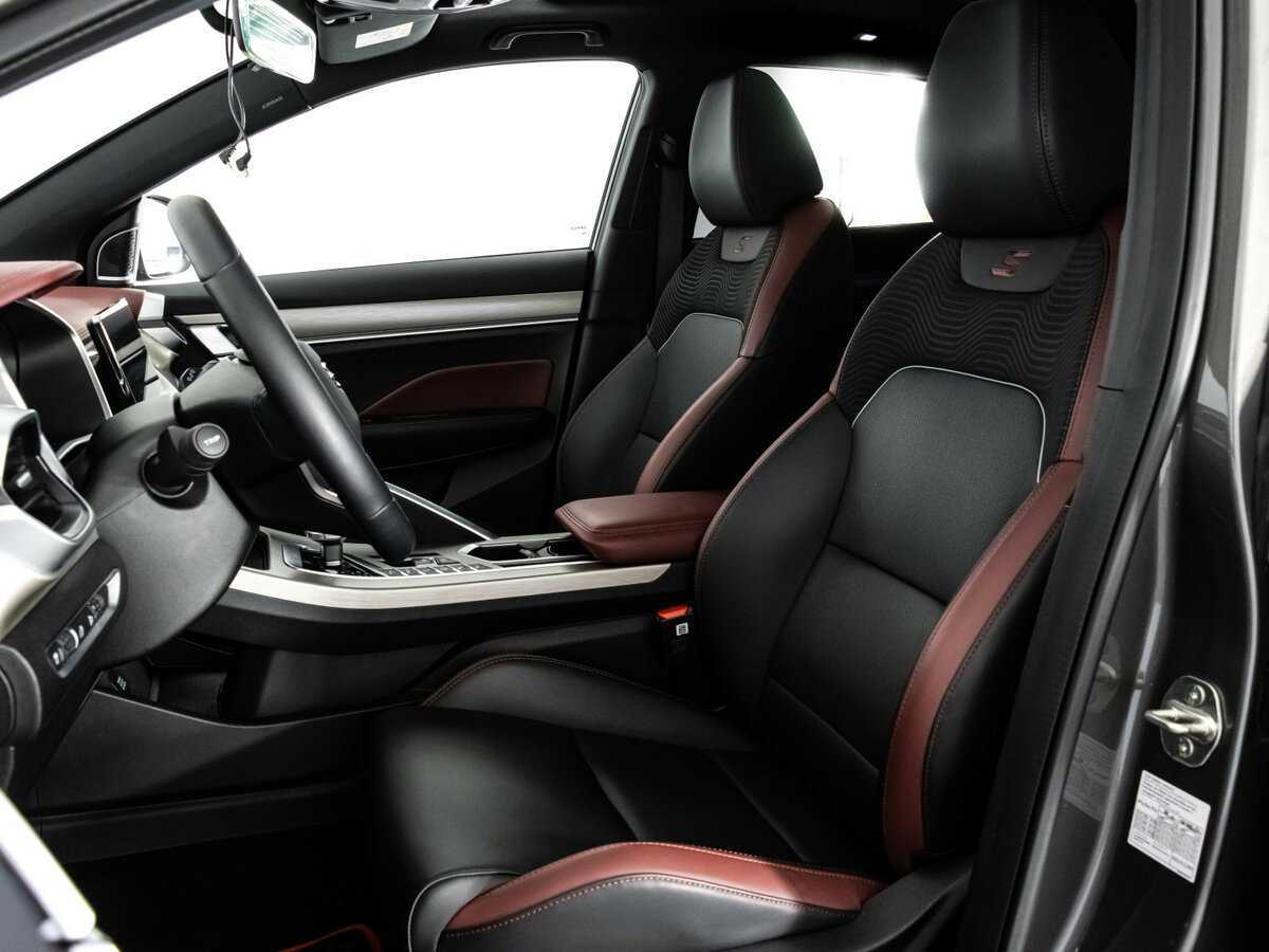 Geely Coolray б/у, 2023, Роботизированная. Фото: #10