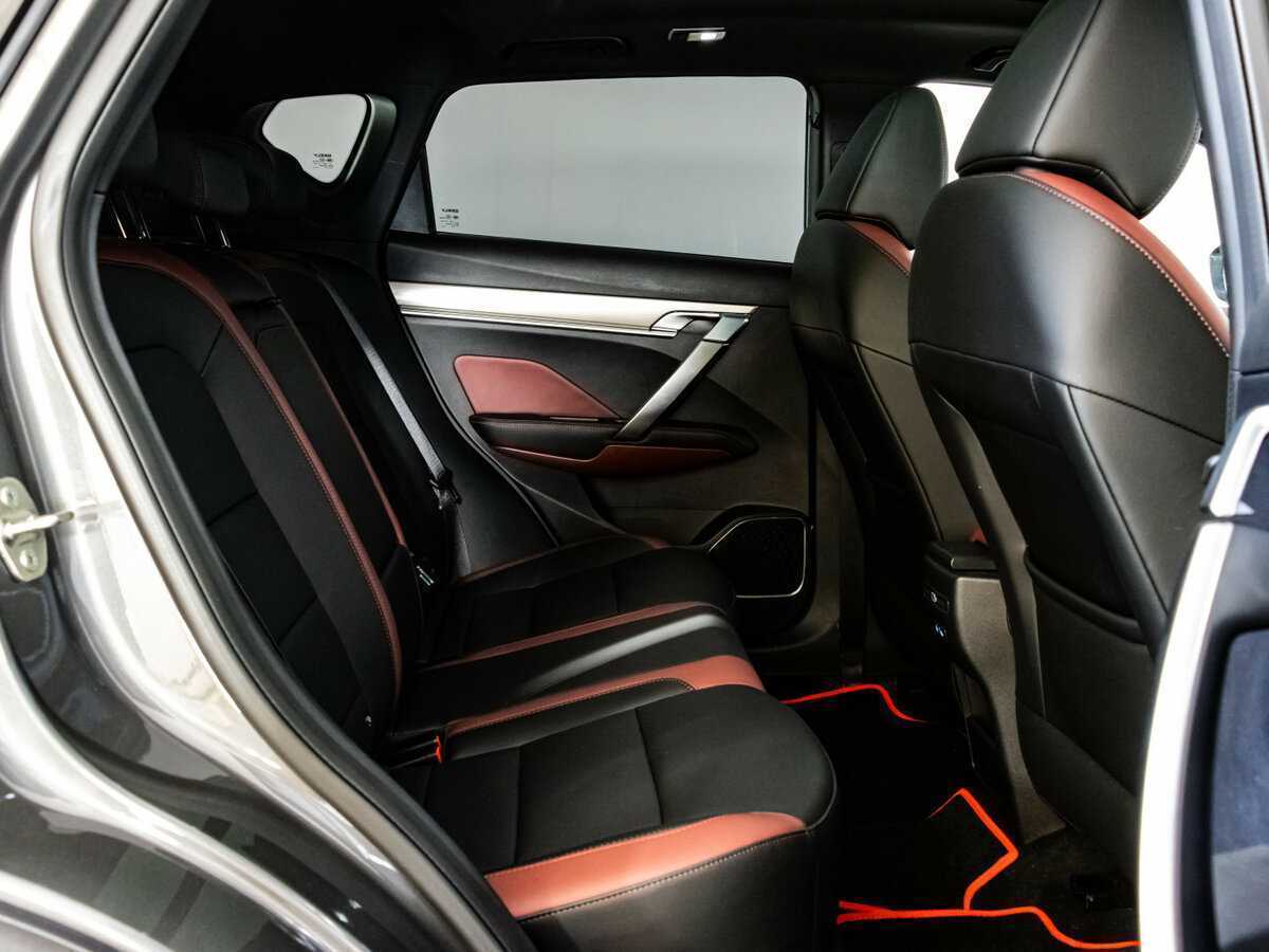 Geely Coolray б/у, 2023, Роботизированная. Фото: #11