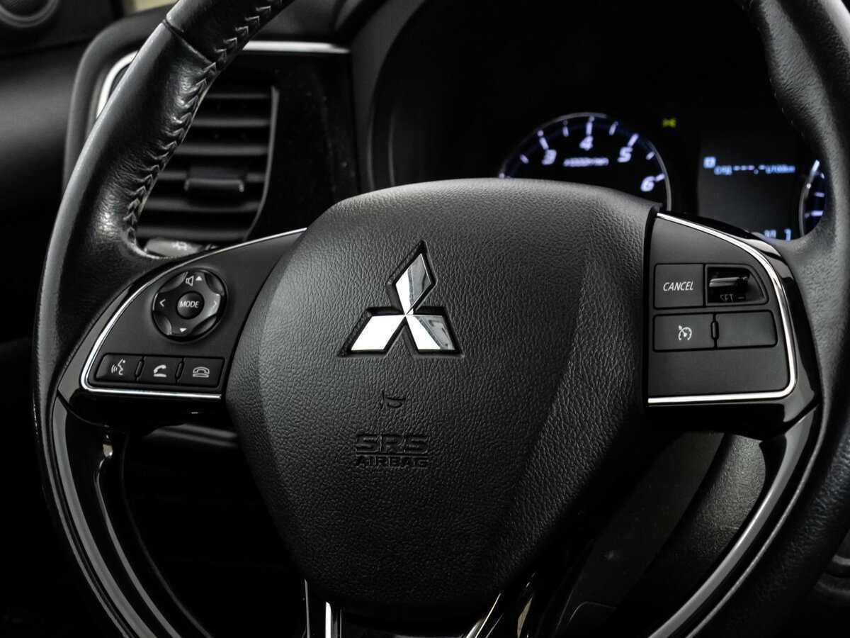 Mitsubishi Outlander б/у, 2020, Вариатор. Фото: #10