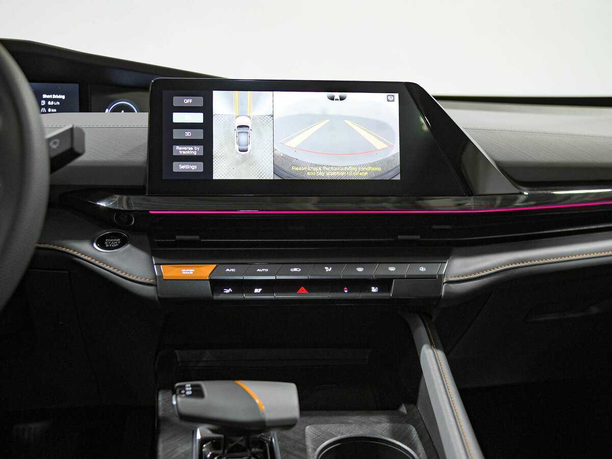 Changan UNI-V б/у, 2023, Роботизированная. Фото: #9