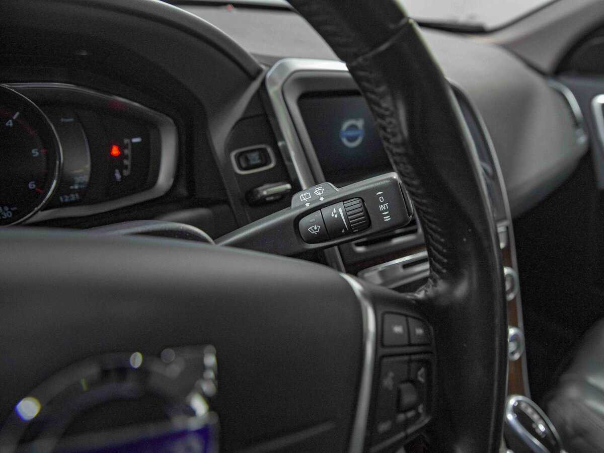 Volvo XC60 б/у, 2015, Автоматическая. Фото: #8