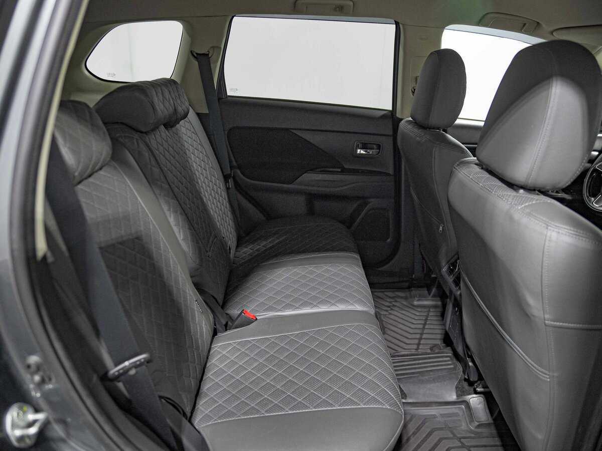 Mitsubishi Outlander б/у, 2018, Вариатор. Фото: #16