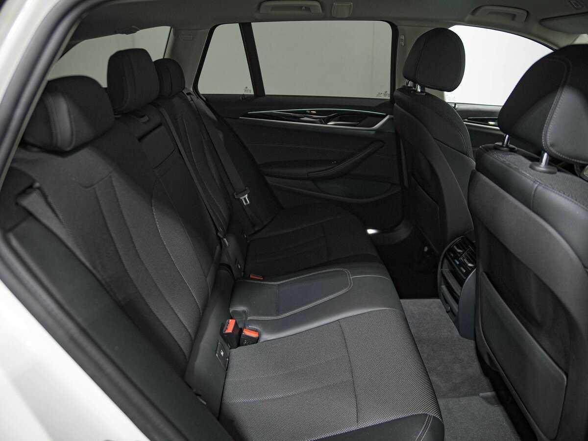 BMW 5 серии б/у, 2018, Автоматическая. Фото: #17