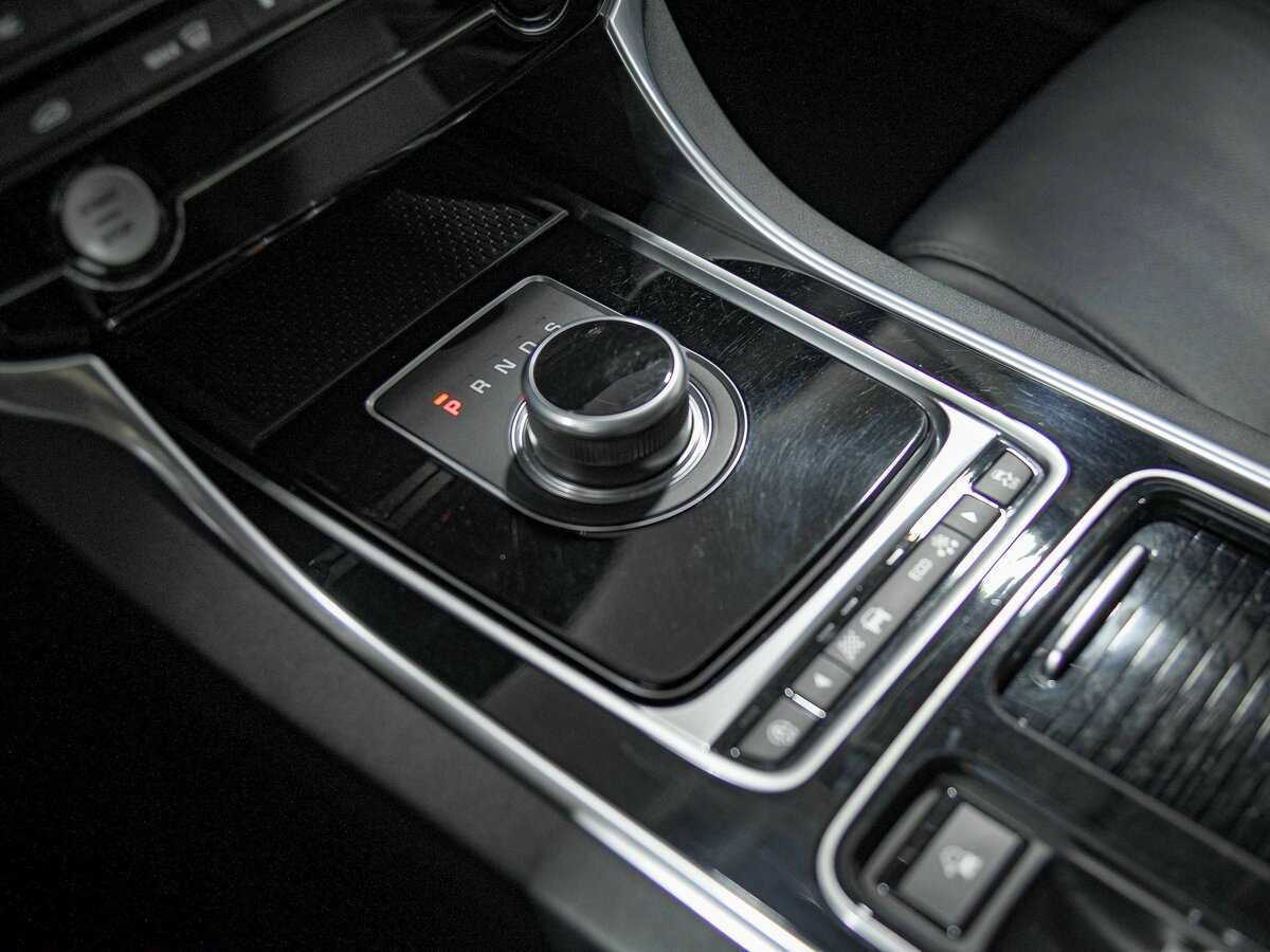 Jaguar XF б/у, 2017, Автоматическая. Фото: #12
