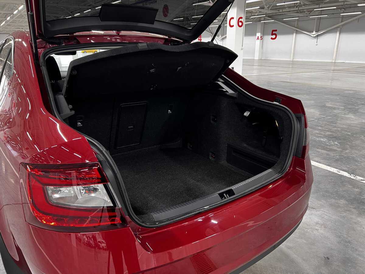 Skoda Octavia б/у, 2017, Роботизированная. Фото: #9