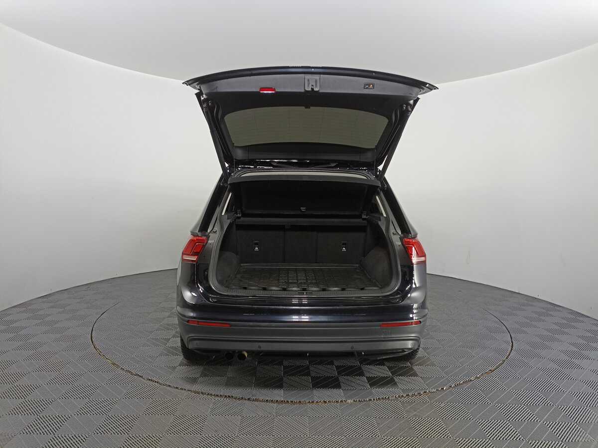 Volkswagen Tiguan б/у, 2020, Роботизированная. Фото: #9