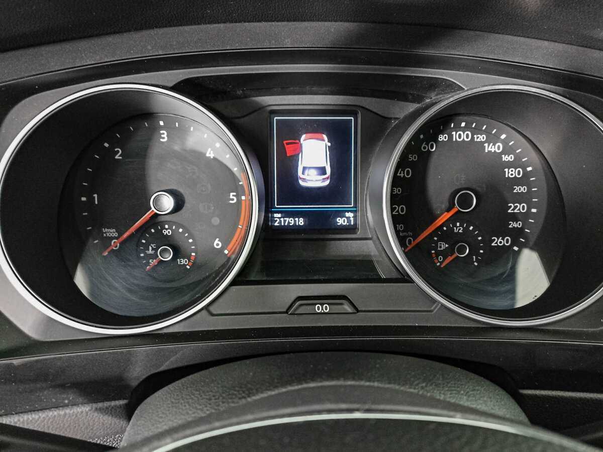 Volkswagen Tiguan б/у, 2018, Роботизированная. Фото: #10