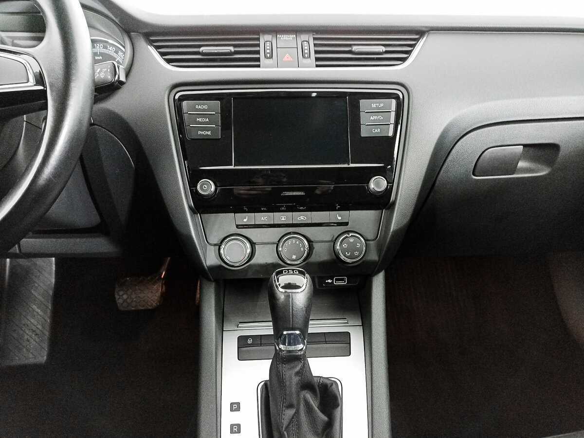 Skoda Octavia б/у, 2020, Роботизированная. Фото: #14