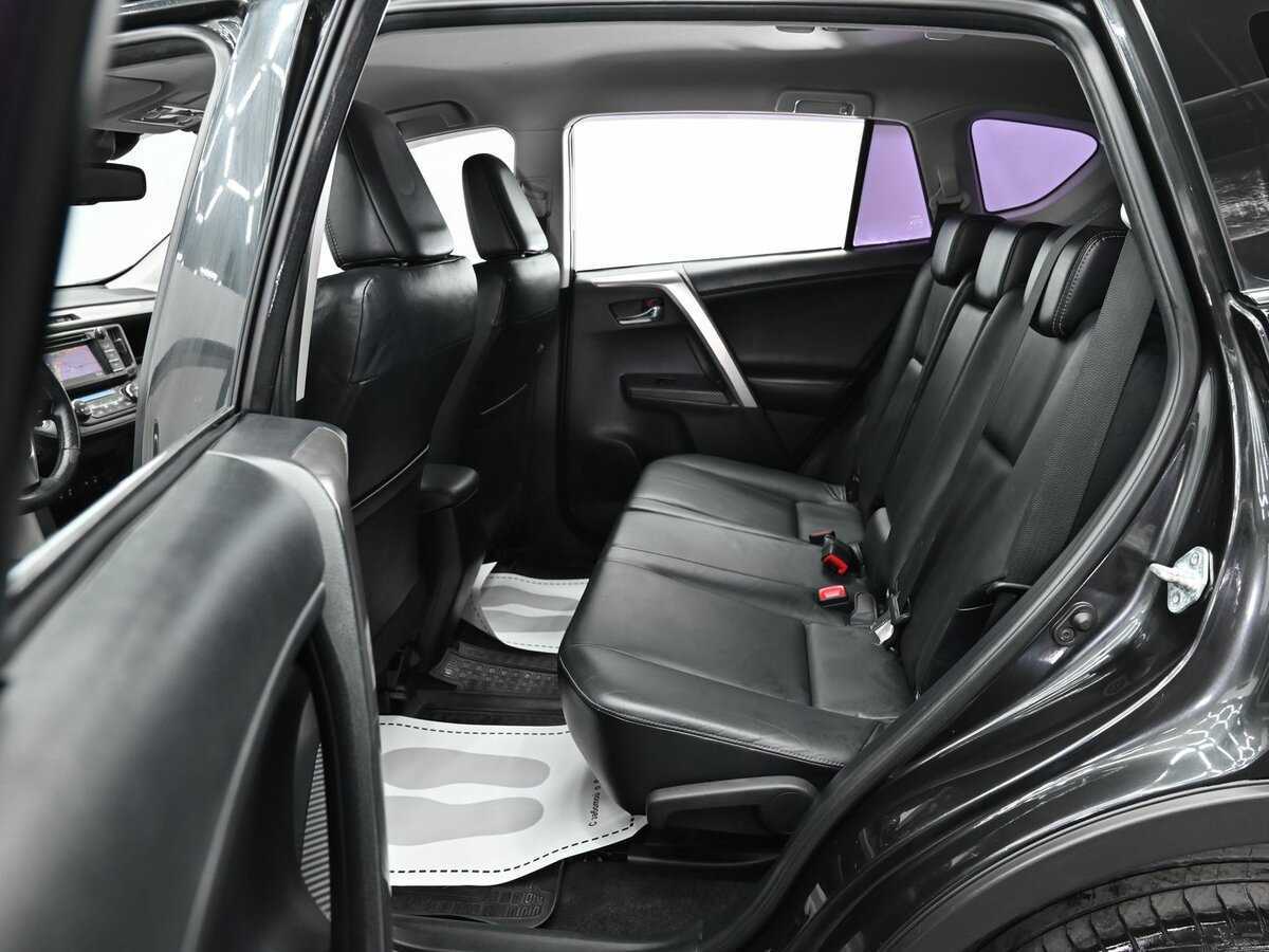 Toyota RAV4 б/у, 2013, Автоматическая. Фото: #14
