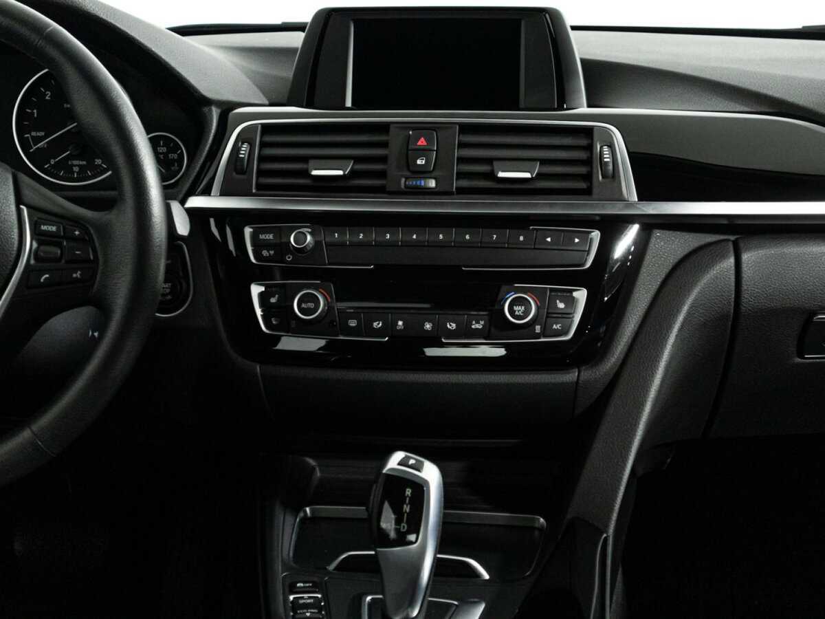 BMW 3 серии б/у, 2018, Автоматическая. Фото: #13