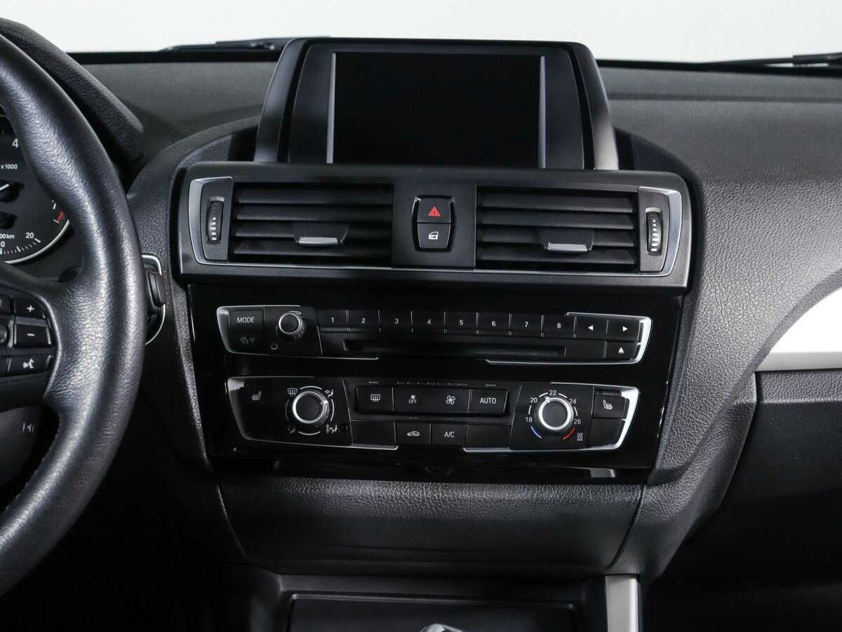 BMW 1 серии б/у, 2017, Автоматическая. Фото: #7