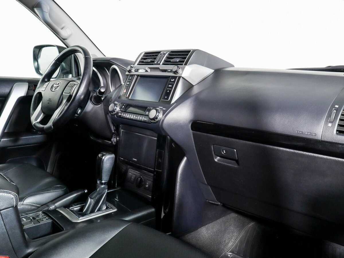 Toyota Land Cruiser Prado б/у, 2014, Автоматическая. Фото: #5